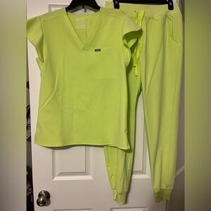 Figs Lime Green Scrub Set